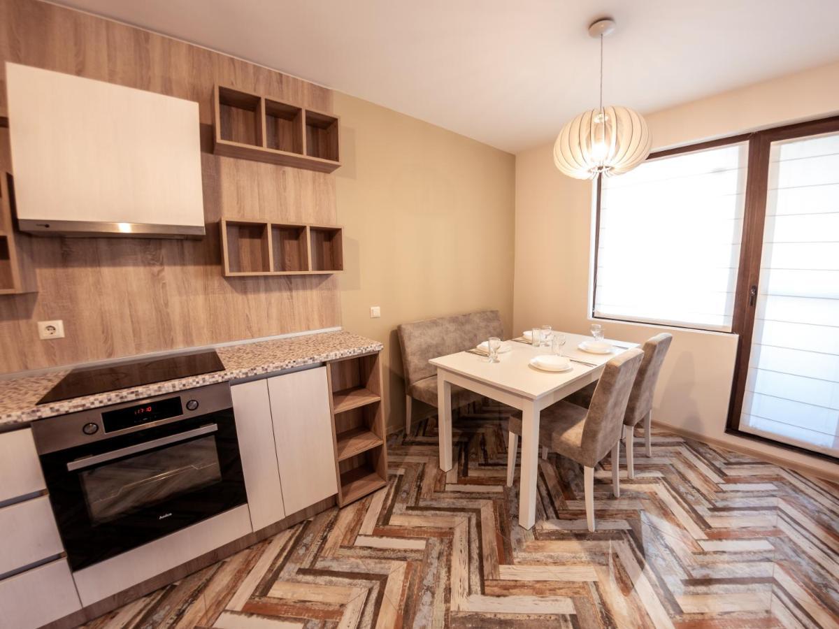Bright 1Bdr Apartment With A Balcony София Экстерьер фото