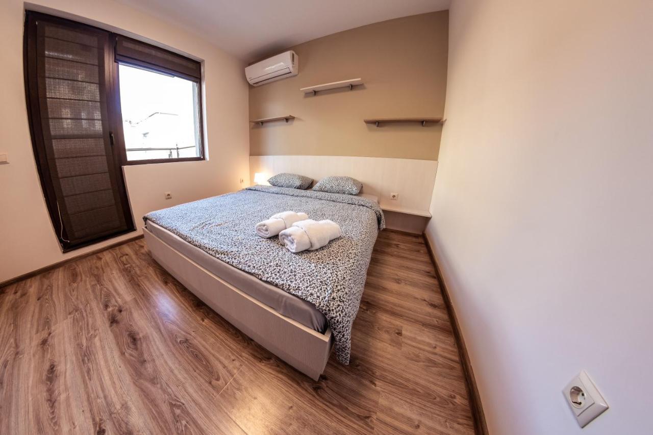 Bright 1Bdr Apartment With A Balcony София Экстерьер фото